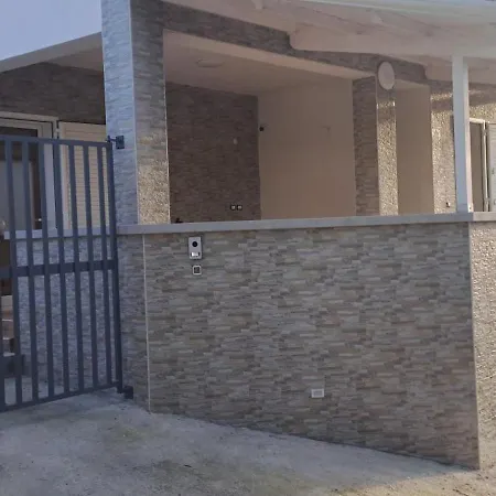 Perla Del Mare Trappeto (Sicily)